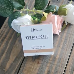 IT Cosmetics Bye Bye Pores Finishing Powder - Medium
